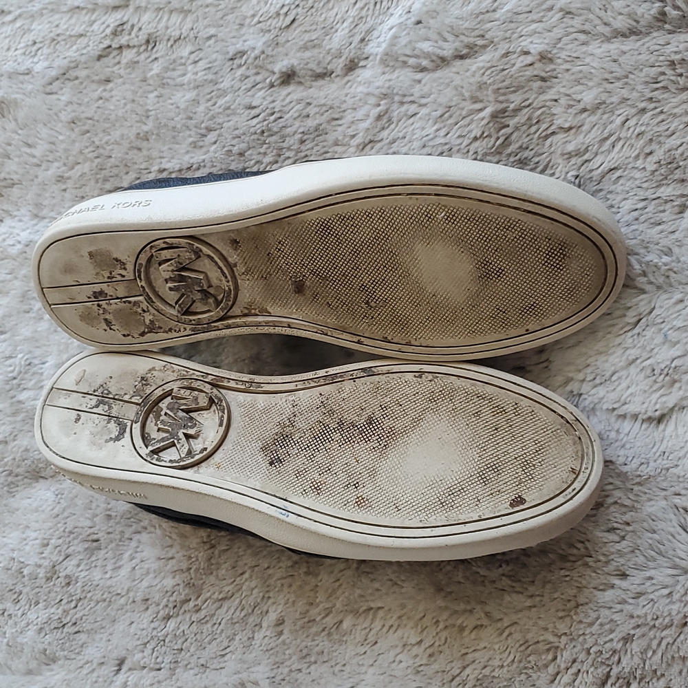 Michael Kors Keaton Black Slip-On Silver Mini Mk Logo Coated Canvas/Nappa Size 8 - Picture 6 of 6